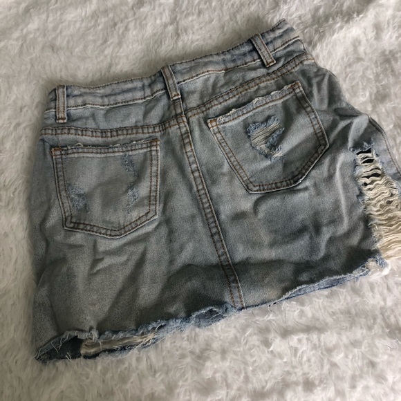 NWOT Distressed Denim Skirt - Picture 3 of 8